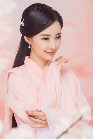 h呜呜太大了我受不了