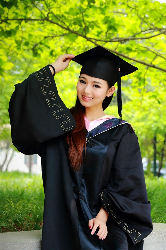 女子自慰喷潮A片